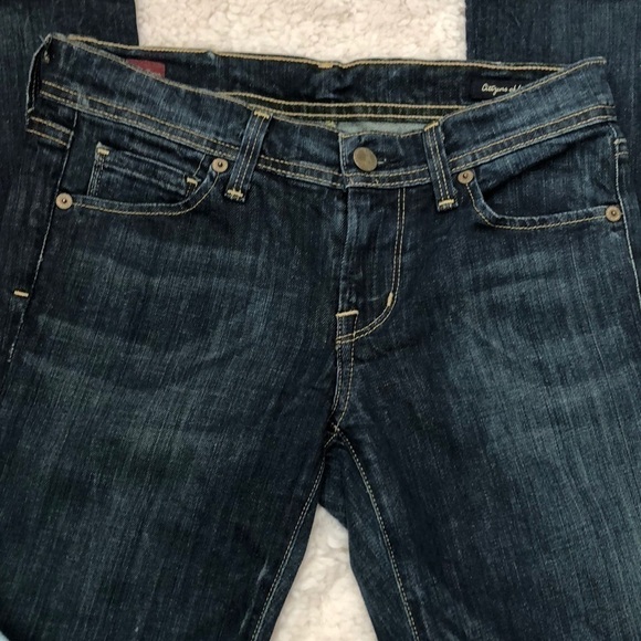 🆕 Brand new Citizen Of Humanity low waist flares. - Picture 7 of 7